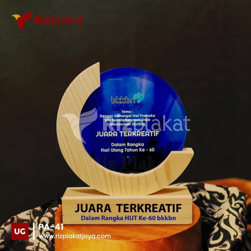 Plakat Akrilik Penghargaan BKKBN