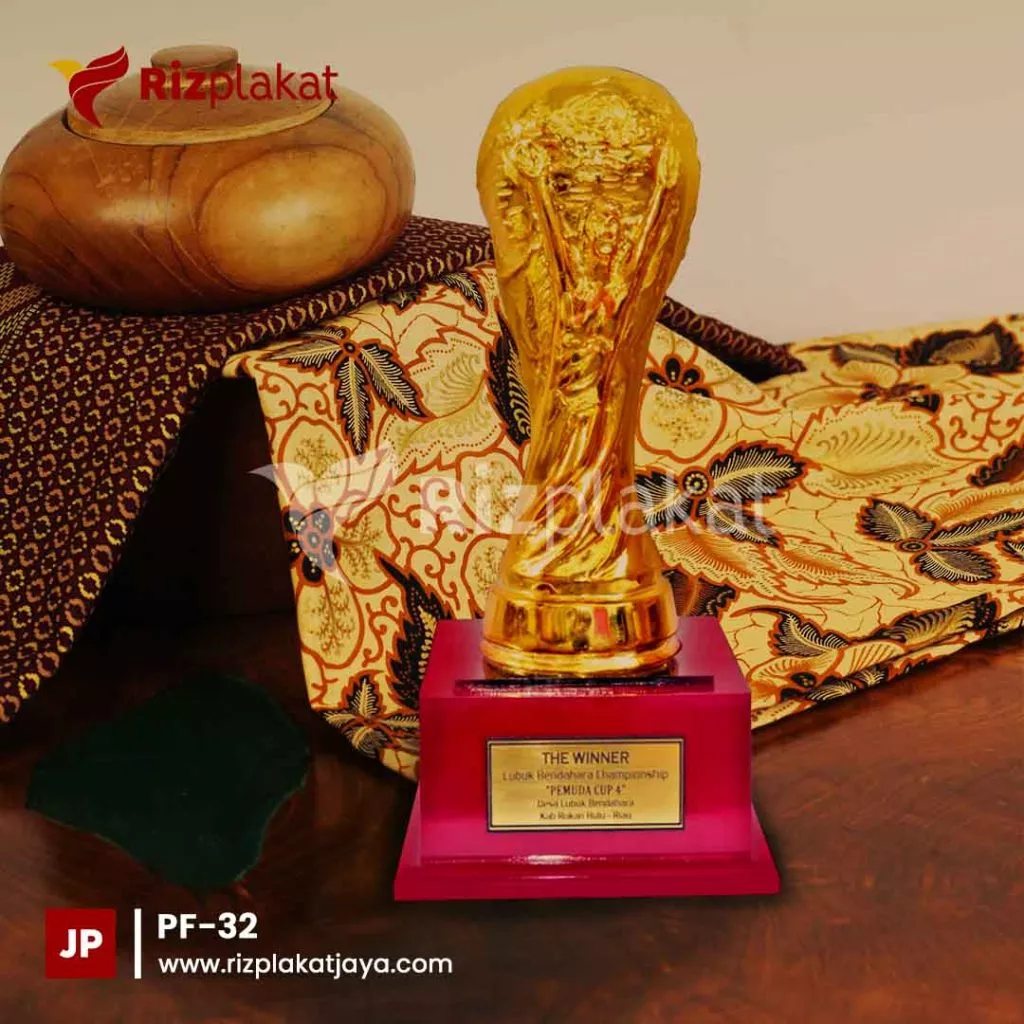 plakat fiber model trofi