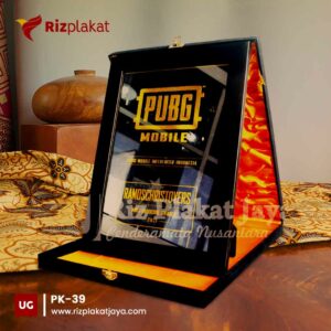 Plakat Kayu Frame PUBG Mobile
