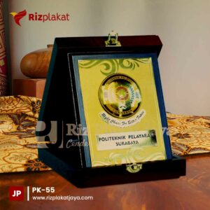 plakat surabaya