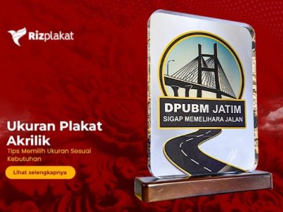 ukuran plakat akrilik