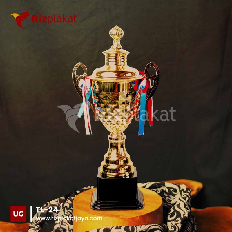 TL-24 Trophy Bergilir Acara Instansi