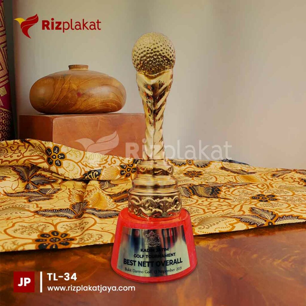 Trophy Logam Golf 3D Custom