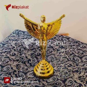 Piala Logam Citra