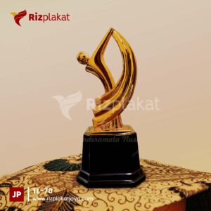 Trophy Logam Gymnastic