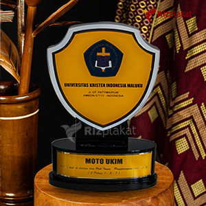 plakat universitas kristen indonesia maluku