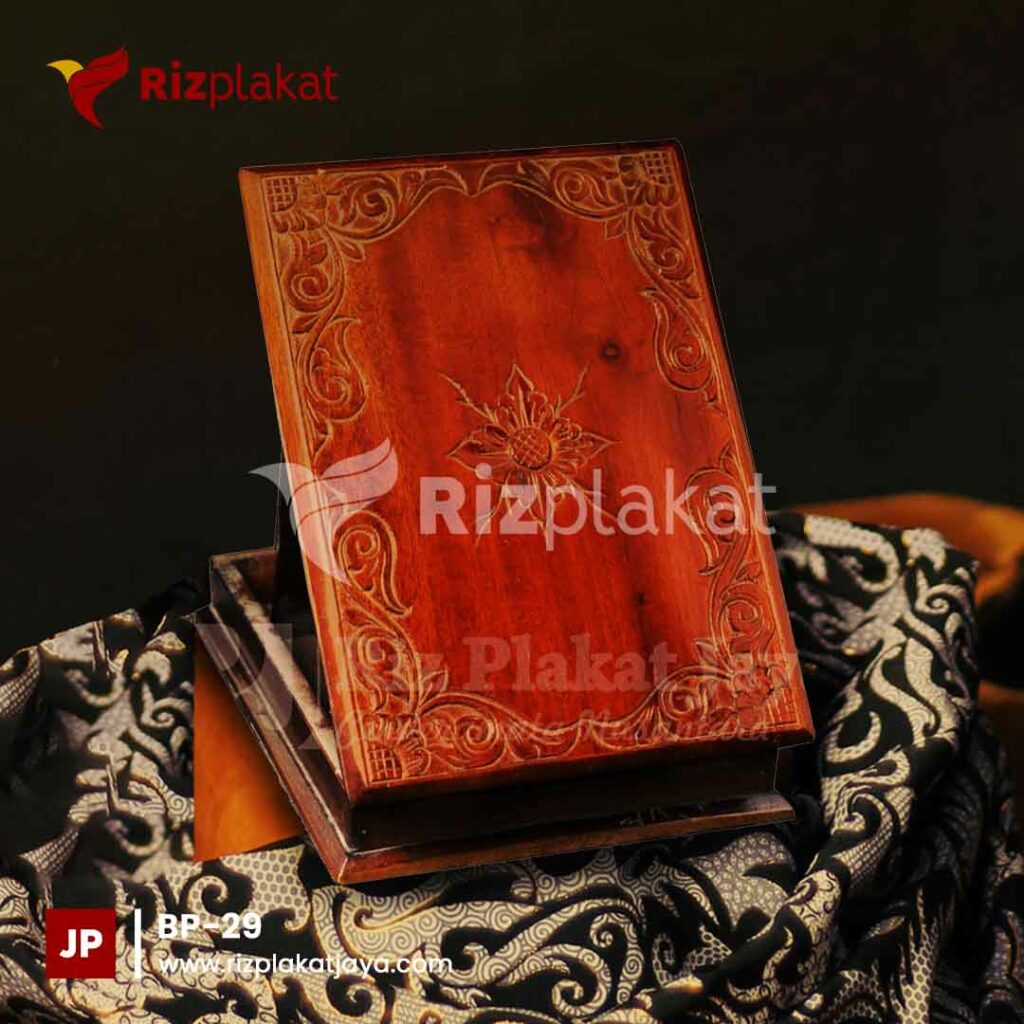 Box Kayu Ukir Murah