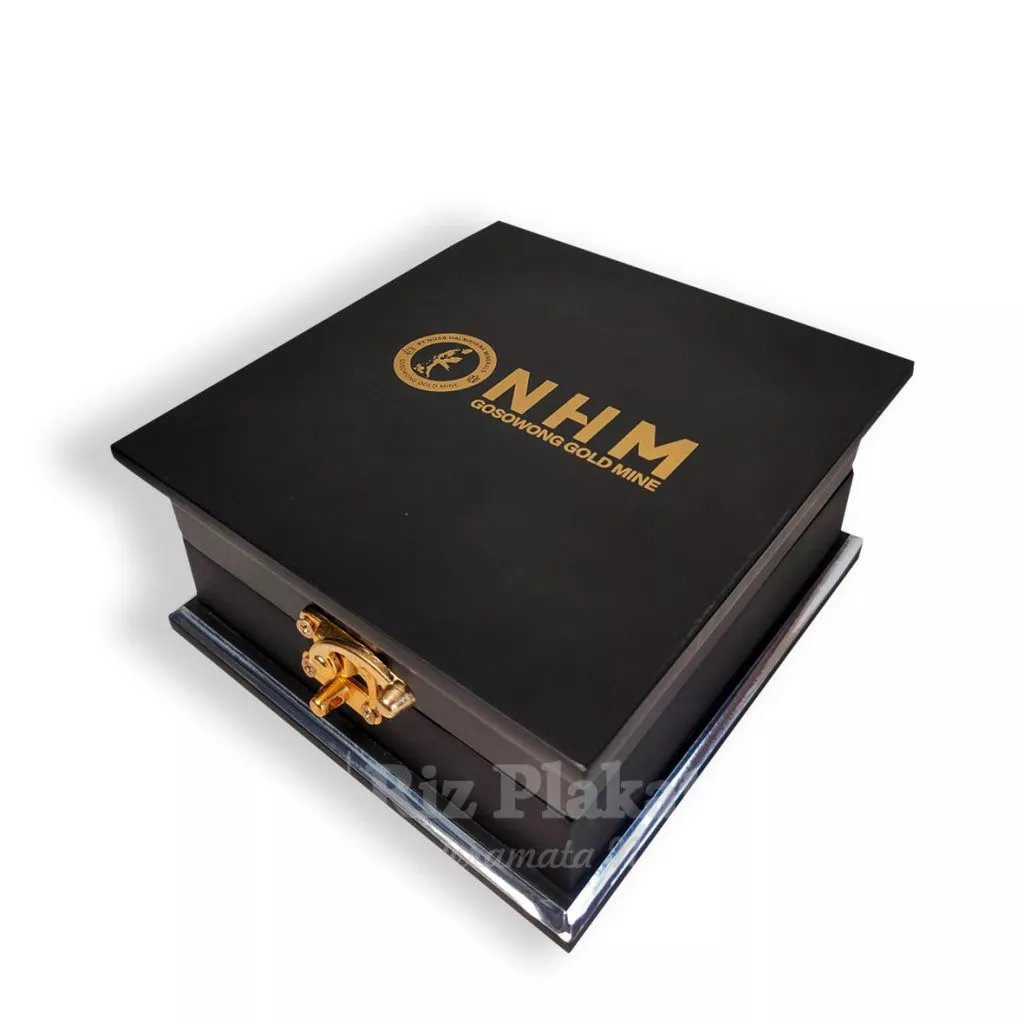 box plakat paling murah