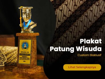 kw artikel moneysite Plakat Patung Wisuda, vol 20.