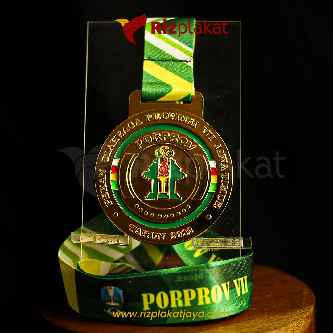 Pabrik Medali Wisuda | Solusi Bulk Order Resmi untuk Kampus & Sekolah