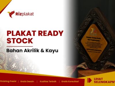 kw artikel monesite Plakat Ready Stock, vol 10, judul Plakat Ready Stock Surabaya Bahan Akrilik & Kayu, Termasuk Box Beludru