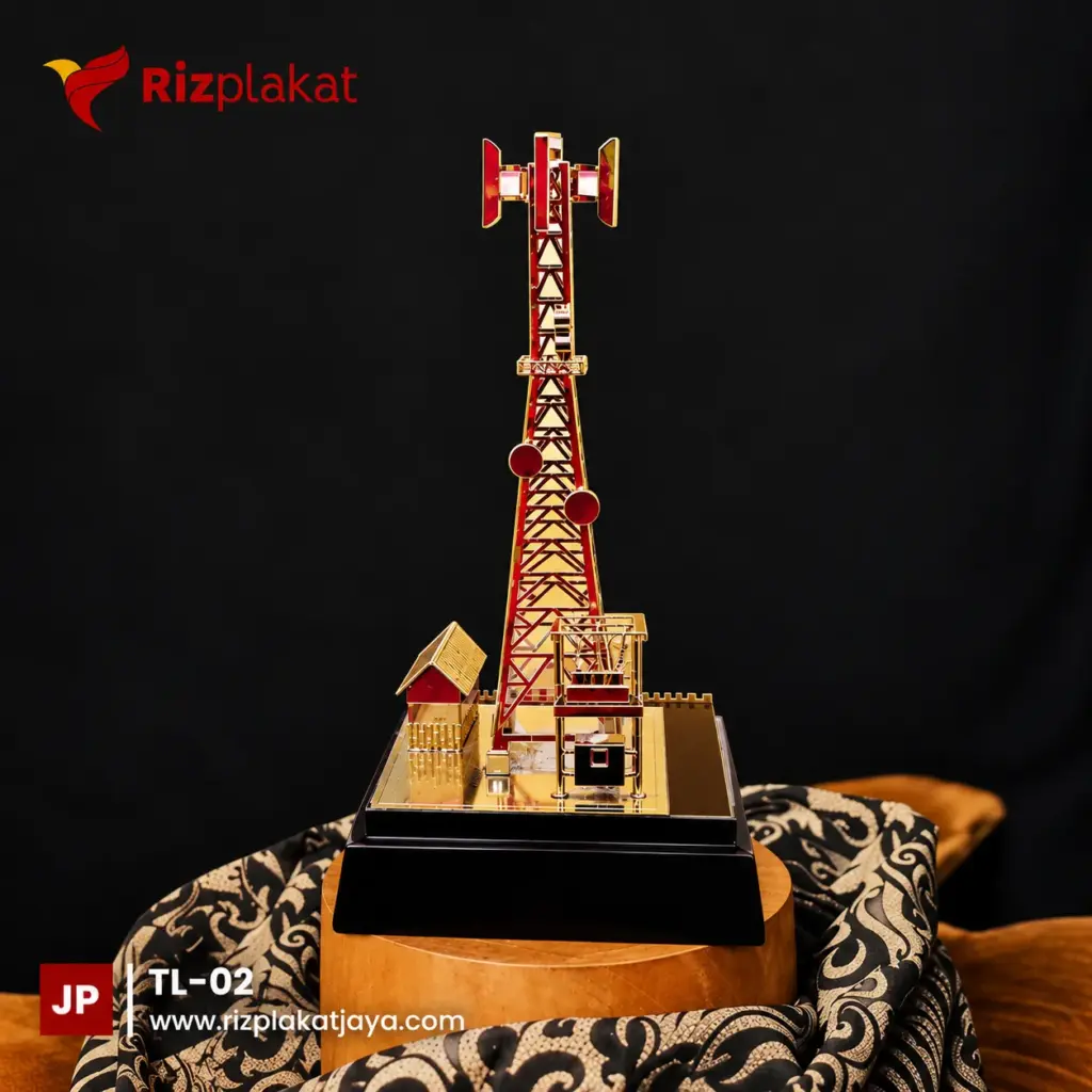 Miniatur Menara Emas Merah Rizplakat